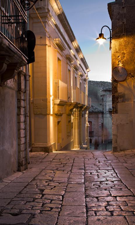 Casa Majore Chiaramonte Gulfi Exteriér fotografie